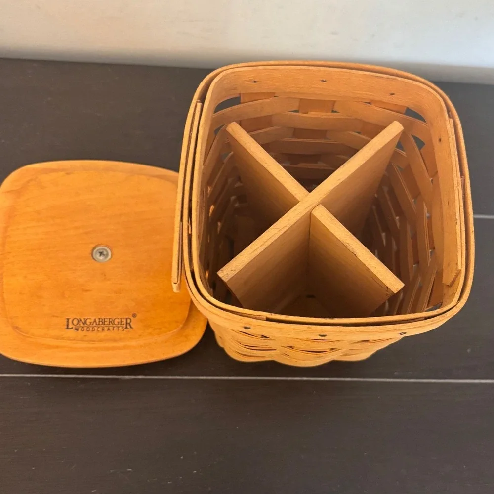 Longaberger | Spoon Basket with Wood Lid and Divider | 1999 Dresden‎ Ohio USA